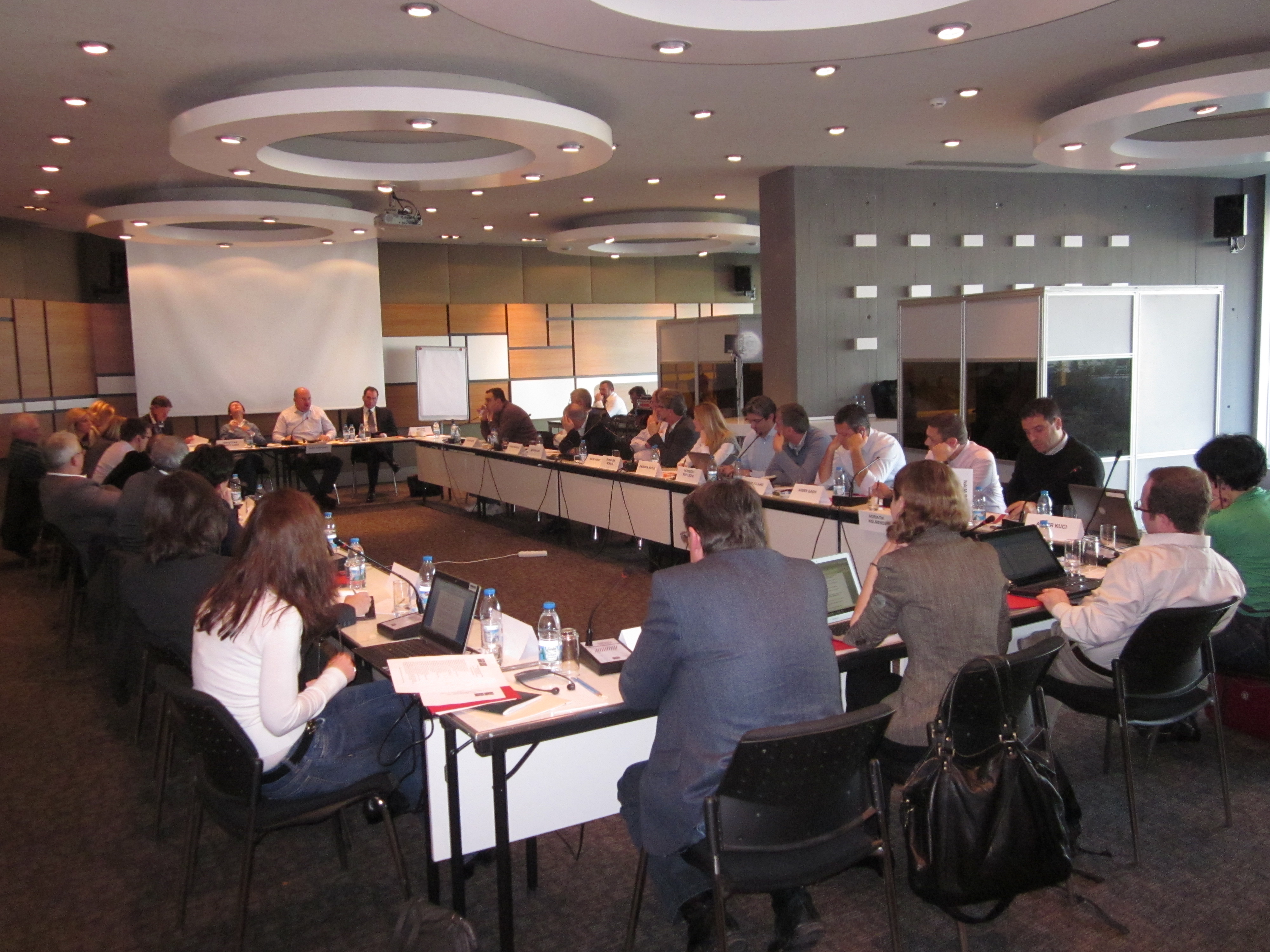 CIG PUBLISHES A REPORT ON SEARCHING FOR SOLUTIONS FOR KOSOVO'S NORTH