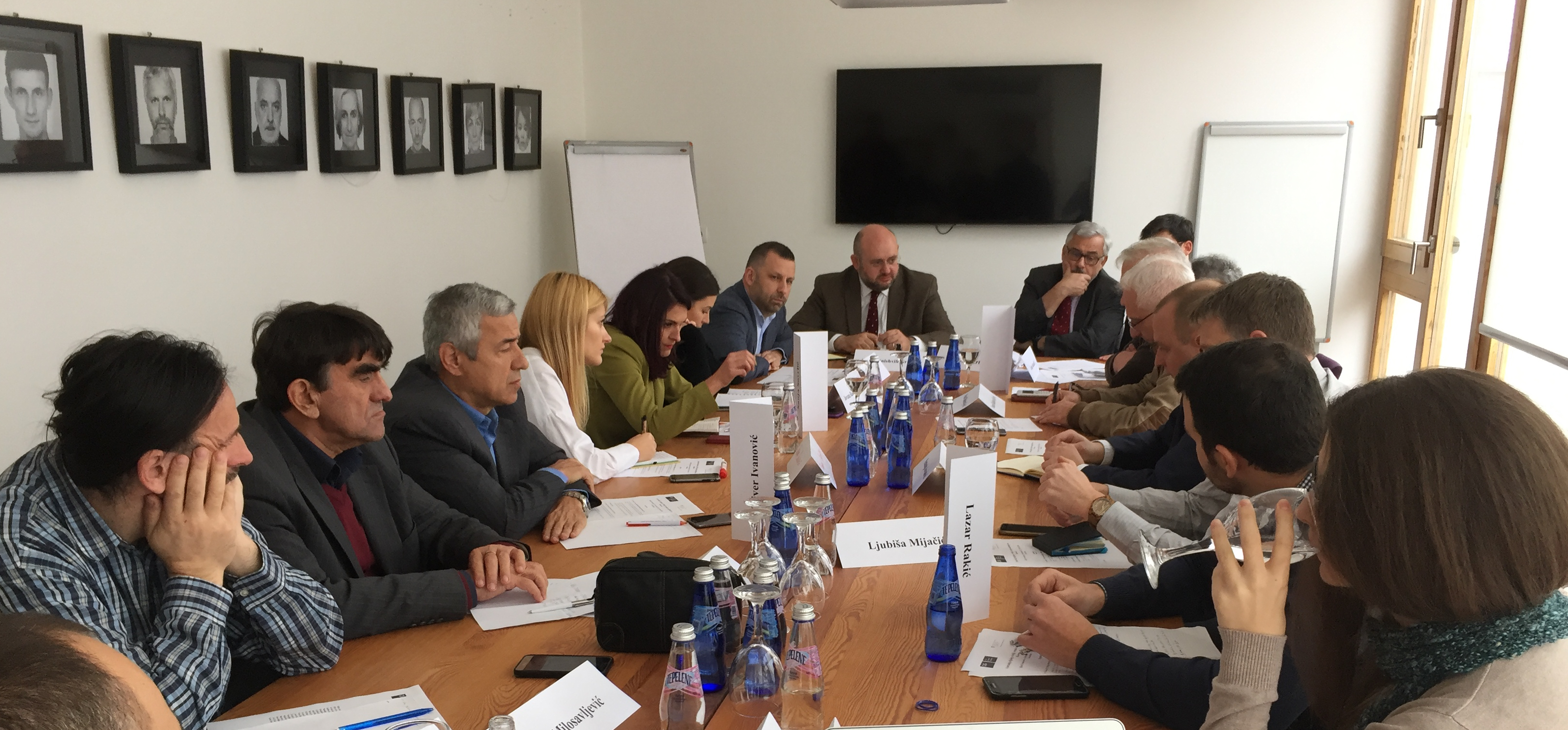 KOSOVO SERBS AND SERBIA'S INTERNAL DIALOGUE