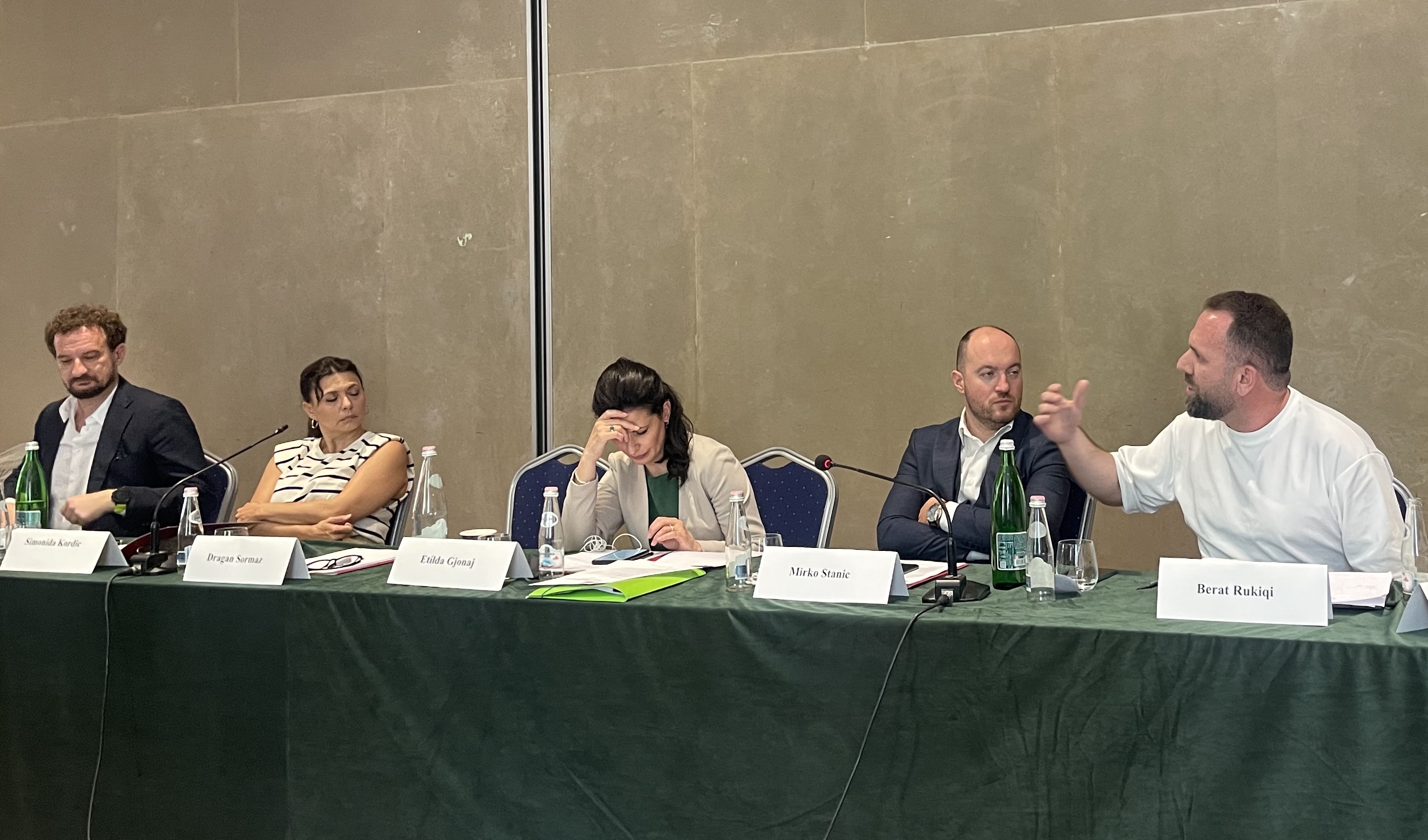 BUILDING A COMMON REGIONAL AGENDA